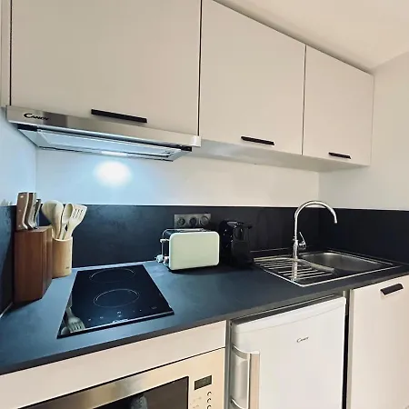 Apartman 105 Avec Mezzanine A 2 Pas De La Gare Reims