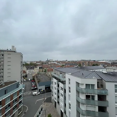 105 Avec Mezzanine A 2 Pas De La Gare *
